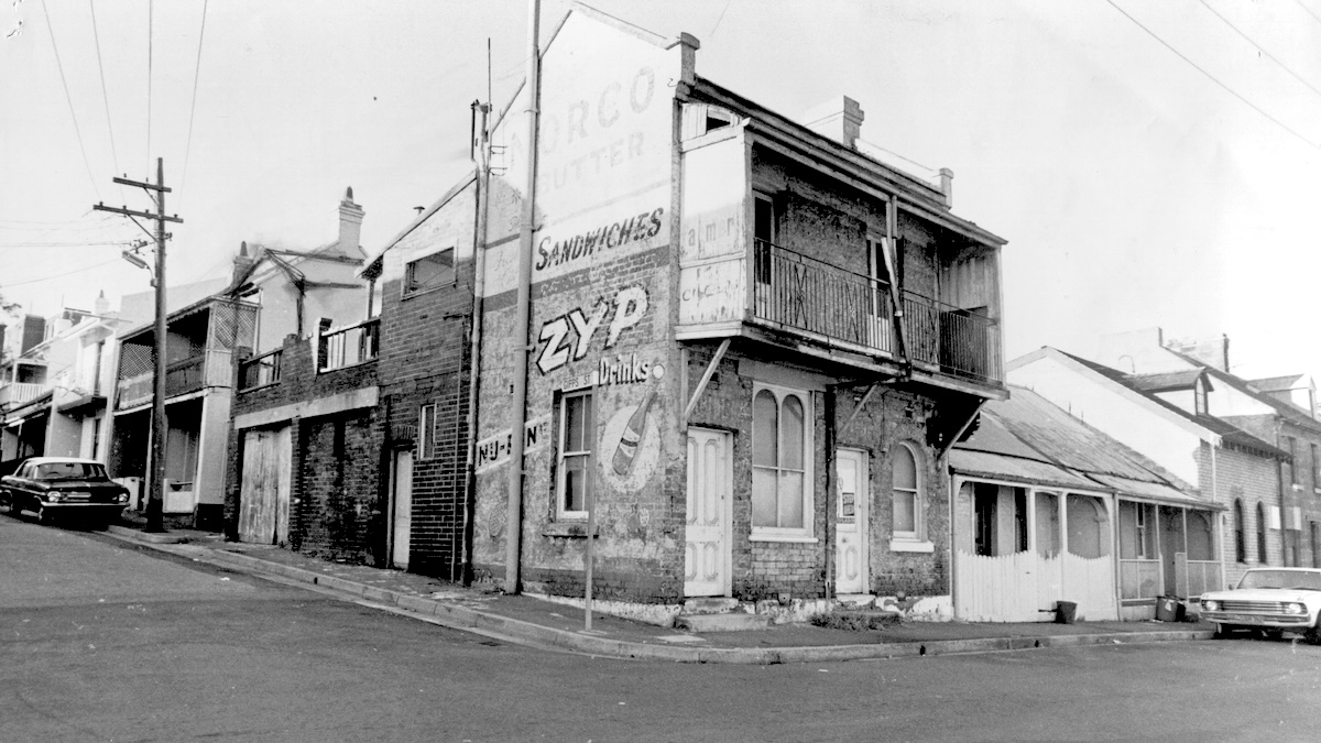 Shadforth Street